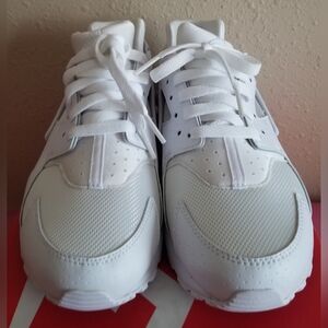 Nike Hurache Sneakers (GS)